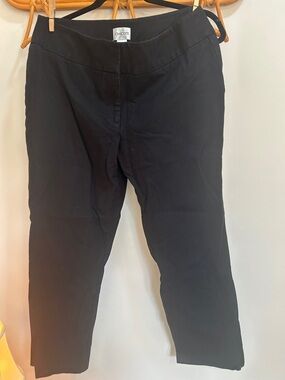 Chico's Black Slim Ankle Pants